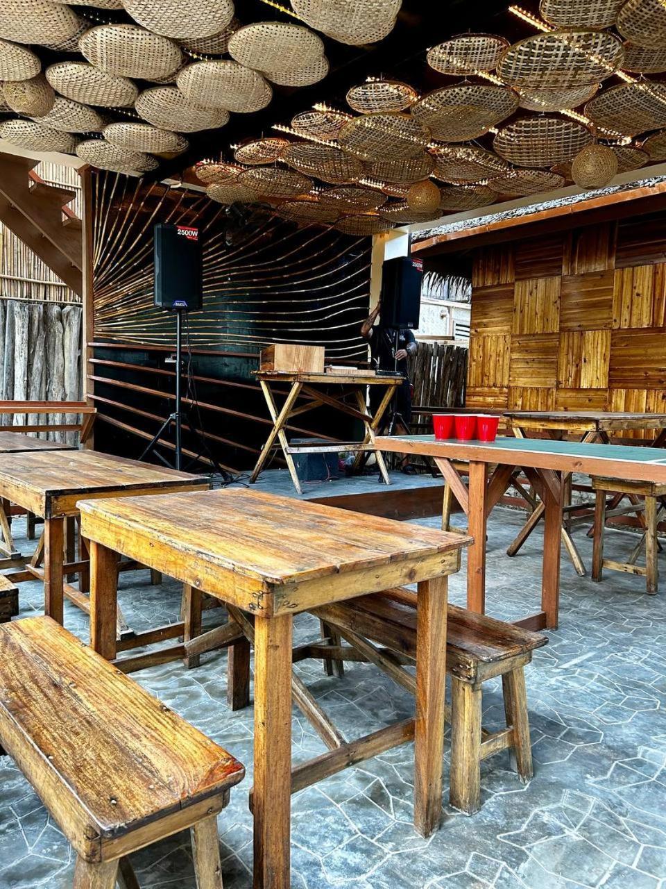 Islanders Hostel Port Barton Сан Висенте Екстериор снимка